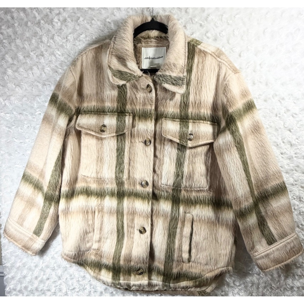 American Eagle Women Small Fuzzy Plaid Shacket Shirt Tan Green Jacket